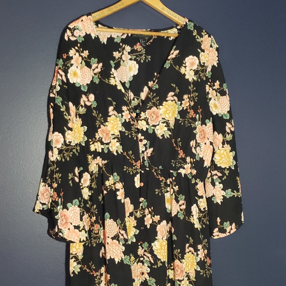 Forever 21 floral open kimono sleeve dress…